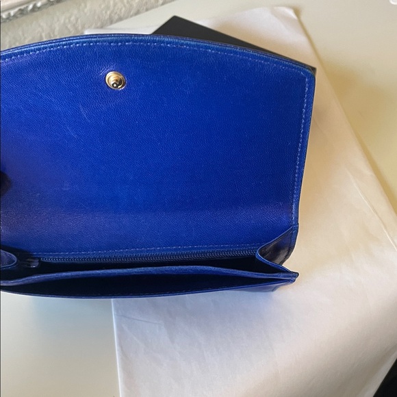 Chanel - Picture 6 of 10